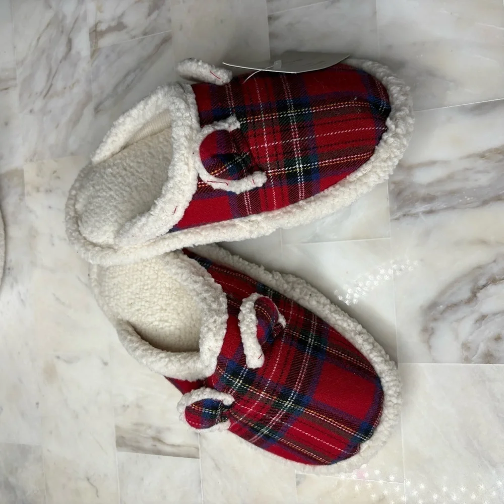 Bee & Willow Kids Teddy Bear Slippers Red Christmas Holiday Plaid Size 13/1
